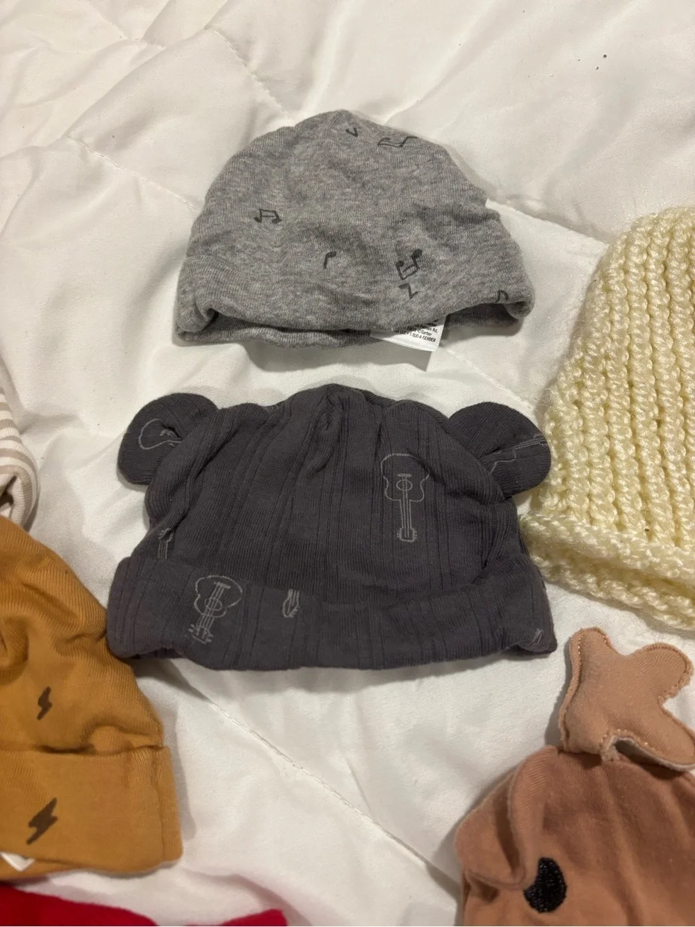 Set of 7 assorted baby hats- reindeer, Santa, grays, yellow, mustard! Cute Hats!